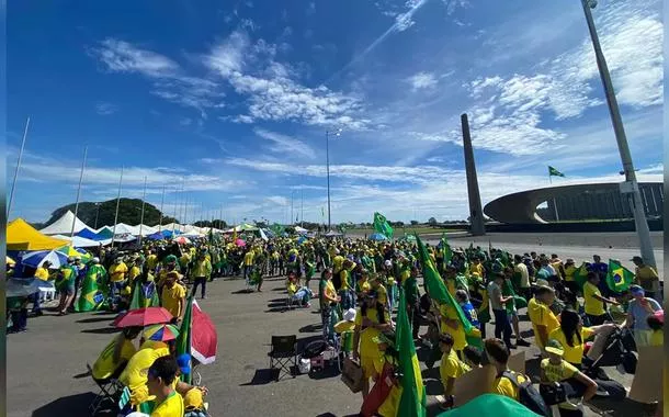 Ex-diretor da Abin diz que emitiu alerta sobre risco de acampamentos golpistas antes do 8/1