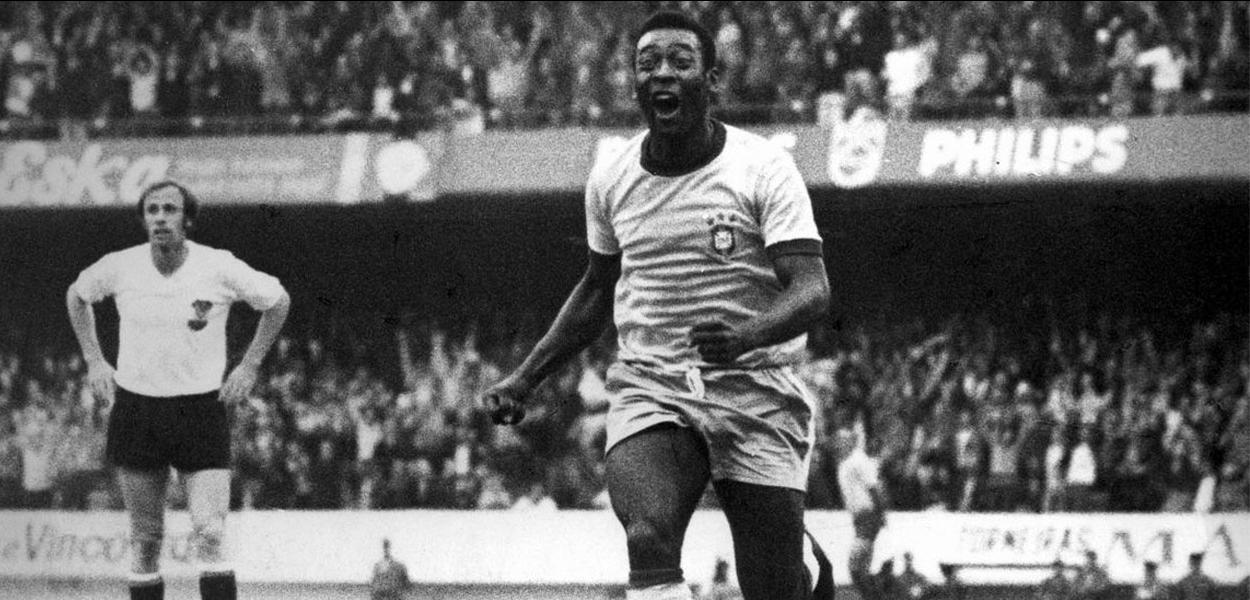 Pelé inventou o país do futebol aos 17 anos