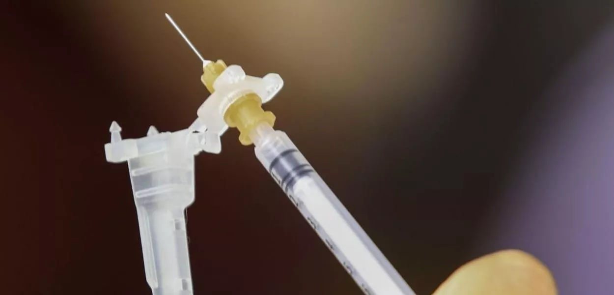 Governo amplia vacinação contra meningite bacteriana para crianças de 12 meses com nova dose de reforço