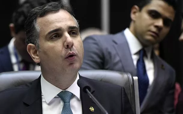 Pacheco falaprolabs pokercrise e "desarticulação completa" do governo no Congresso