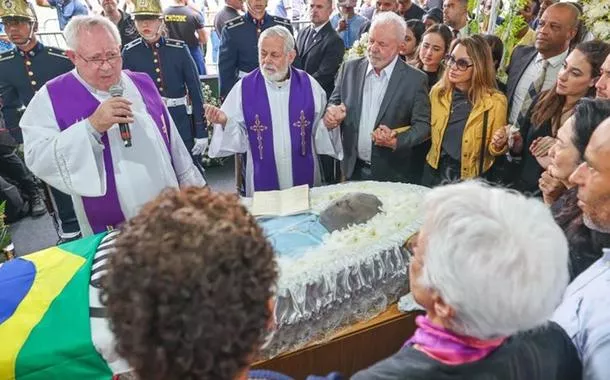Lula no velório de Pelé
