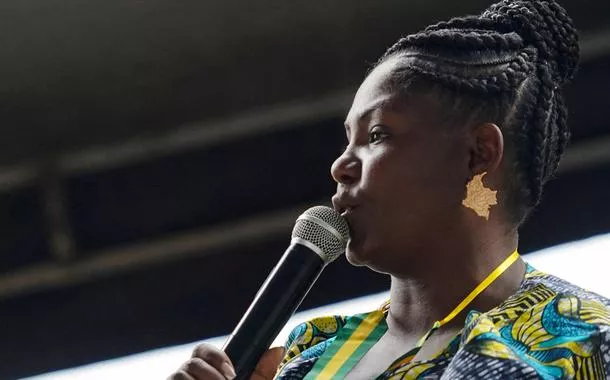Pai da vice-presidente Francia Márquez sai ileso de ataque armado na Colômbia