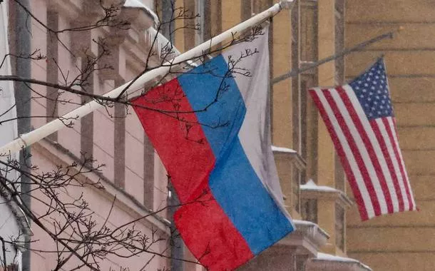 EUA acusam Rússia de colocar arma antissatélite no espaço. Moscou nega