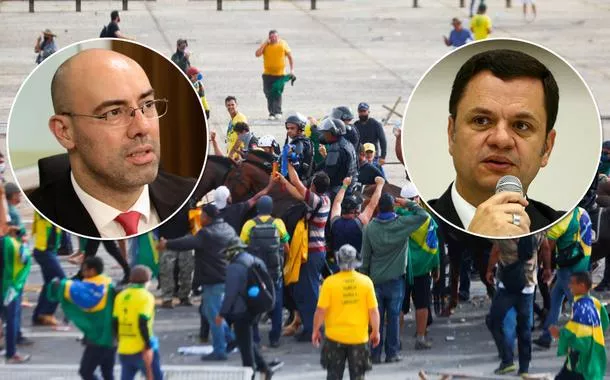 Fernando de Sousa Oliveira (à esq., no círculo), Anderson Torres e uma foto de bolsonaristas nos atos golpistas do 8 de Janeiro
