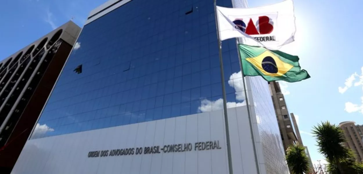 OAB e juízes federais defendem democracia após inquérito da PF sobre plano para matar Lula, Alckmin e Moraes