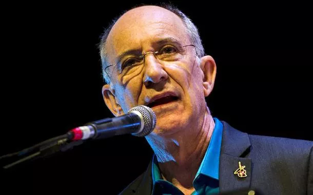 Porto Alegre/RS - O Presidente do PT, Rui Falc㯠em palestra sobre a Democracia e desenvolvimento em tempos de golpismo e crise em mesa de convergꮣia durante o Frum Social Temᴩco (Marcelo Camargo/Agꮣia Brasil)