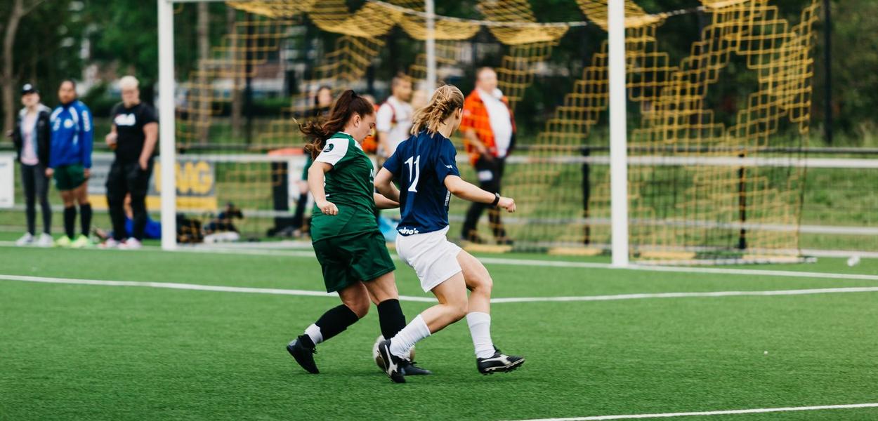 Motivos para apoiar sua filha a jogar futebol