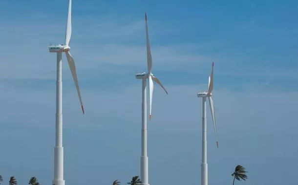 Lula deve vetar indenização a usinas eólicas e solares em MP do setor elétrico