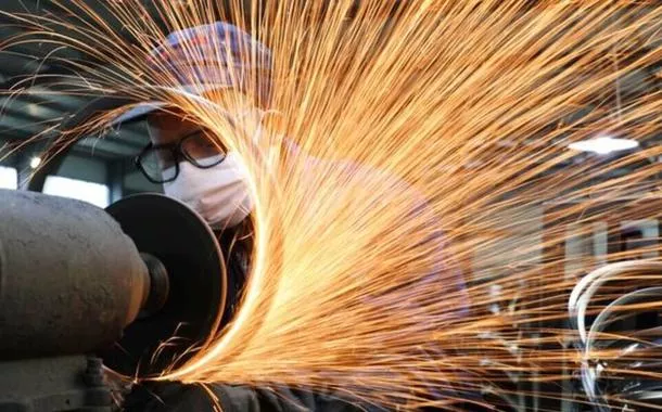 Aumento tarifário dos EUA pode inviabilizar a exportação de aço e alumínio, diz instituto