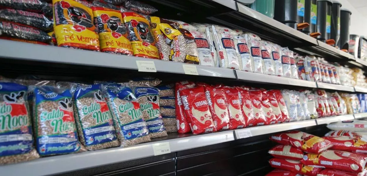 Dieese: cesta básica fica mais cara em 14 capitais no mês de fevereiro