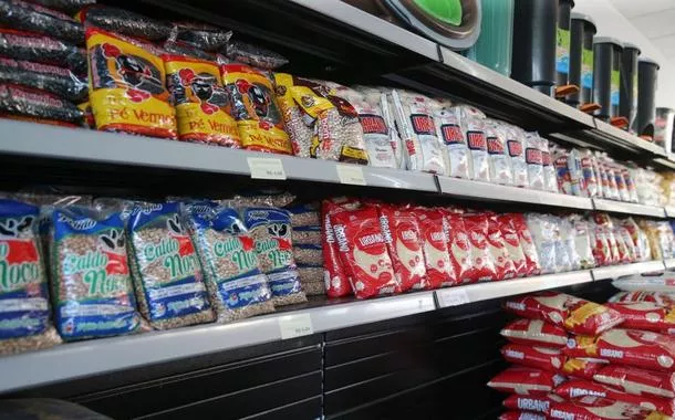 Dieese: cesta básica registra aumento em 11 capitais em maio