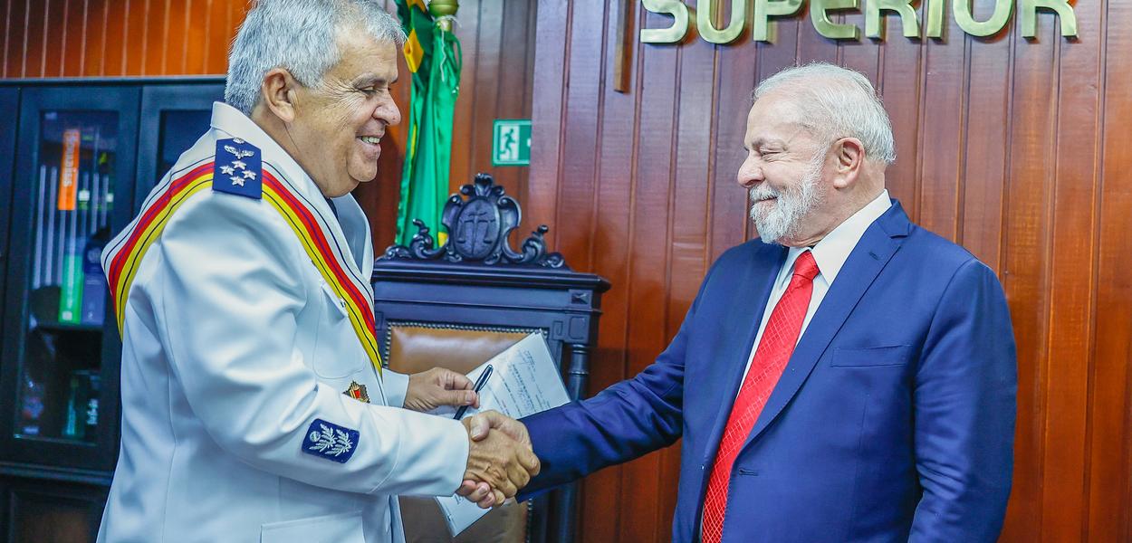 Presidente do STM, Francisco Joseli Parente Camelo, e presidente Luiz Inácio Lula da Silva