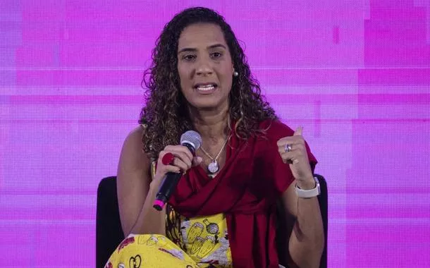 Anielle relata à PF "abordagens inadequadas" de Silvio Almeida e ‘toques por debaixo da mesa’