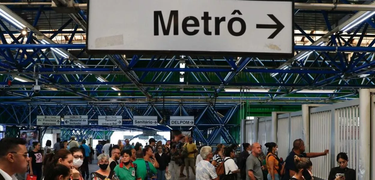 Metroviários de São Paulo anunciam greve de 24 horas para 13 de maio