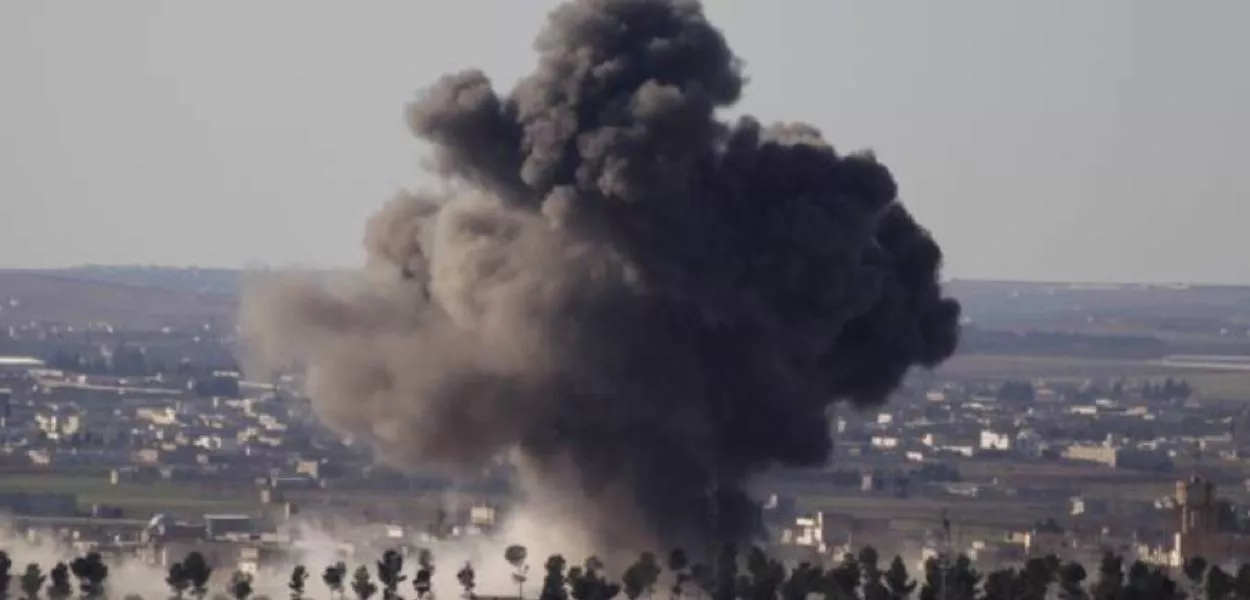 Carro-bomba mata 20 no norte da Síria em ataque mais letal desde queda de Assad