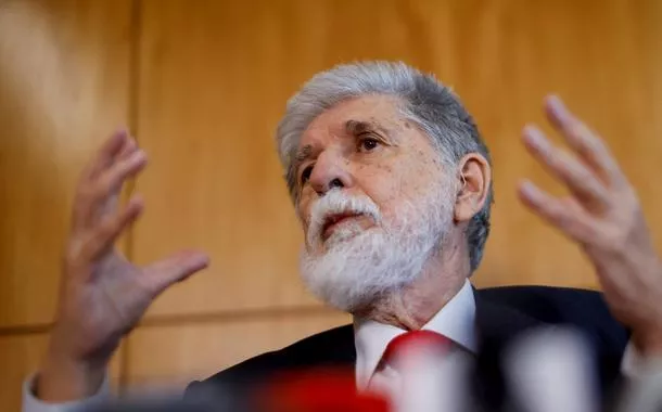 “Nunca vivi um momento tão perigoso”, diz Celso Amorim sobre risco de guerra mundial