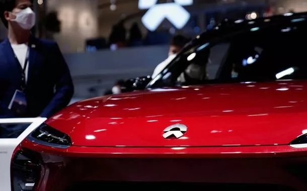 União Europeia decide aplicar tarifas extras a veículos elétricos chineses