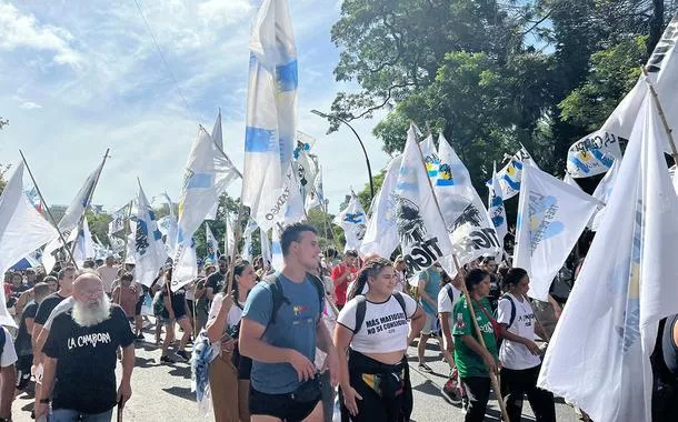 Centrais sindicais organizam novas manifestações na Argentina