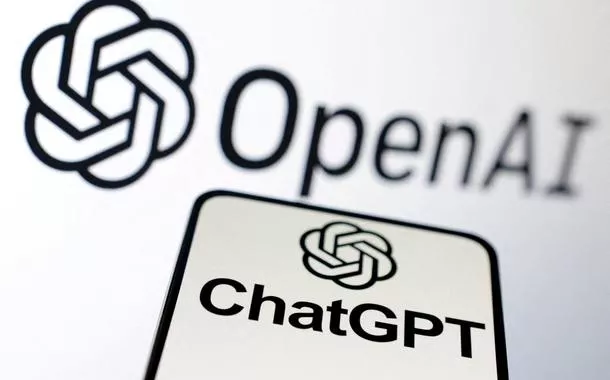 Ilustração com os logos da OpenAI  e do ChatGPT