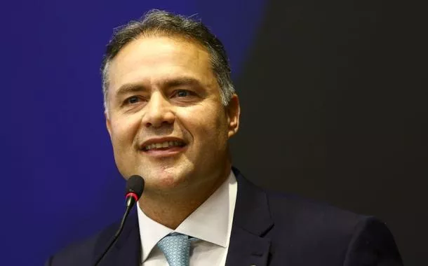 Renan Filho anuncia fundo de R$ 40 bilhões para expandir malha ferroviária no Brasil