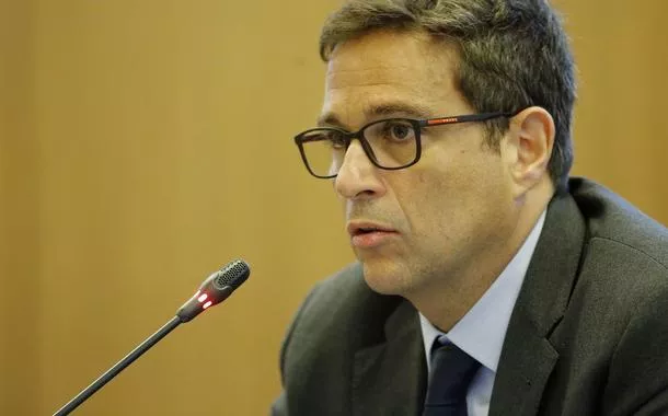 Campos Neto abre a porta para alta nos juros