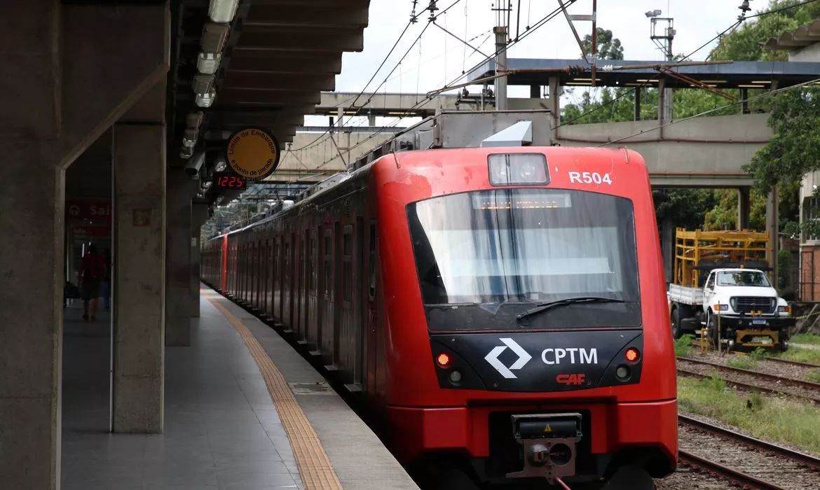 Trem da CPTM