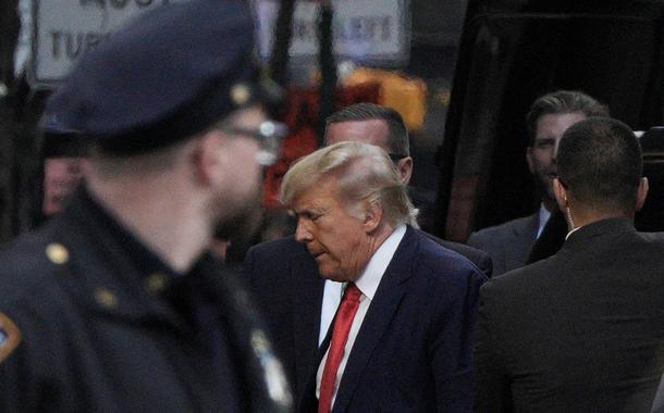 Ex-presidente dos EUA Donald Trump chega a Trump Tower, em Nova York, EUA03/04/2023