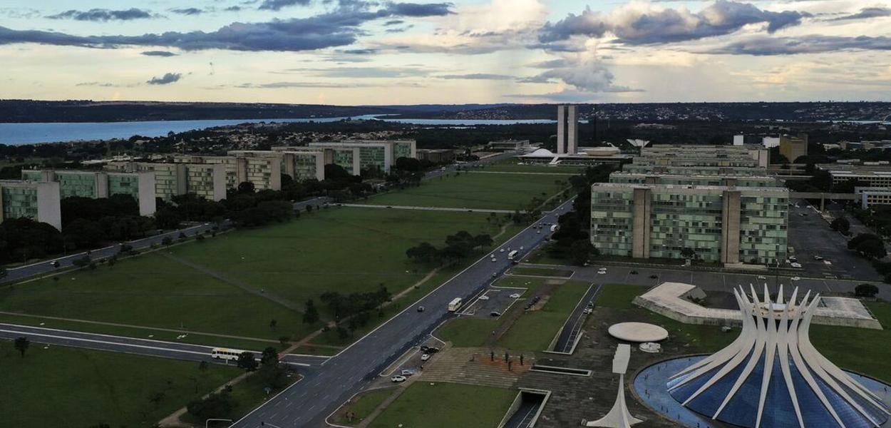 Sonhar Brasília: 60º aniversário da cidade de Brasília – 21 de