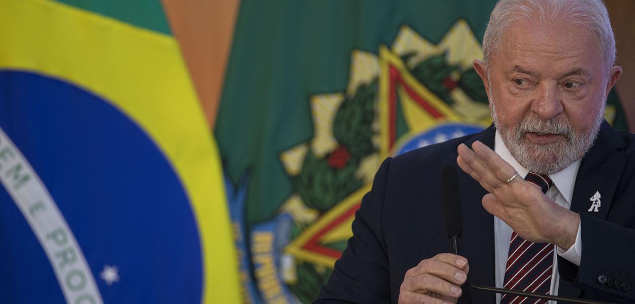 O presidente Luiz Inácio Lula da Silva participa no Palácio do Planalto da Reunião ministerial dos 100 dias de governo - 10.04.2023