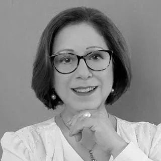 Denise Assis