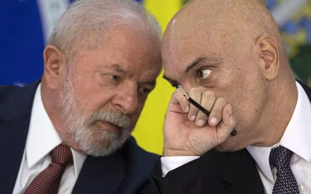 Em jantar no Alvorada, Lula reúne ministros do STF para defender Moraes e a soberania nacional