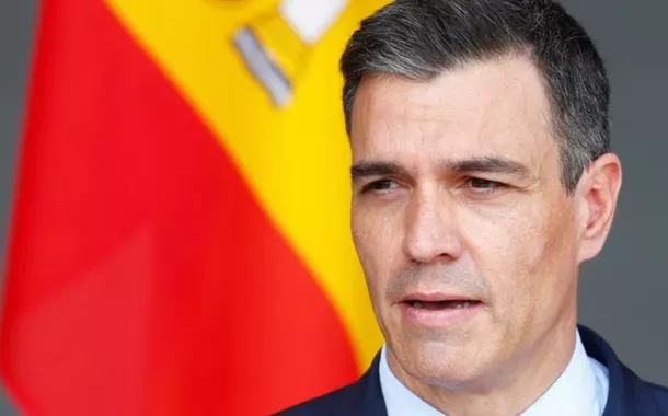 Pedro Sánchez manifesta solidariedade a Luis Arce: 'precisamos respeitar a democracia e o Estado de Direito'