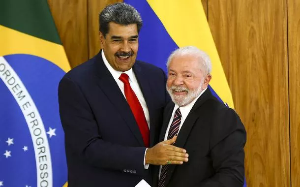Os presidentes da Venezuela, Nicolas Maduro, do Brasil, Luiz Inácio Lula da Silva