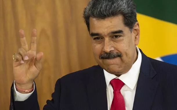 Desenvolvimento do sistema de pagamentos Mir permitirá a construção de um novo sistema financeiro, afirma Maduro