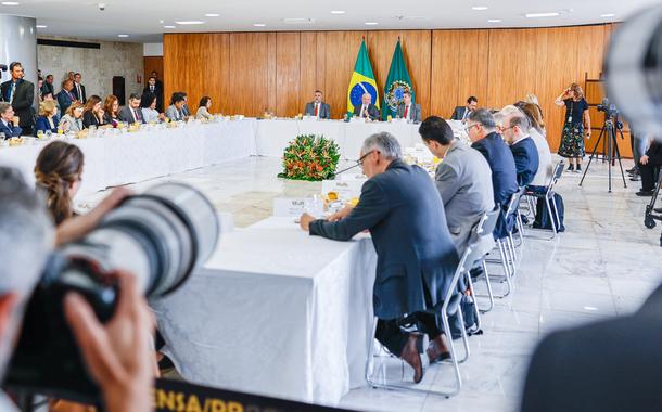 Luiz Inácio Lula da Silva durante café com jornalistas