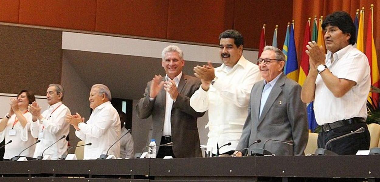 Mesa de encerramento do 24º Encontro do Fórum de São Paulo, Havana, 2018 (Foto: Reprodução) Mesa de encerramento do 24º Encontro do Fórum de São Paulo, Havana, 2018