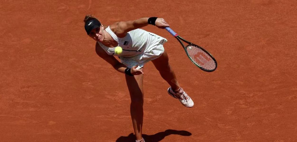 Bia Haddad luta, mas perde para número 1 do mundo na semifinal de Roland  Garros - Lance!