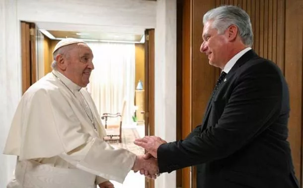 Papa Francisco recebe no Vaticano o presidente de Cuba