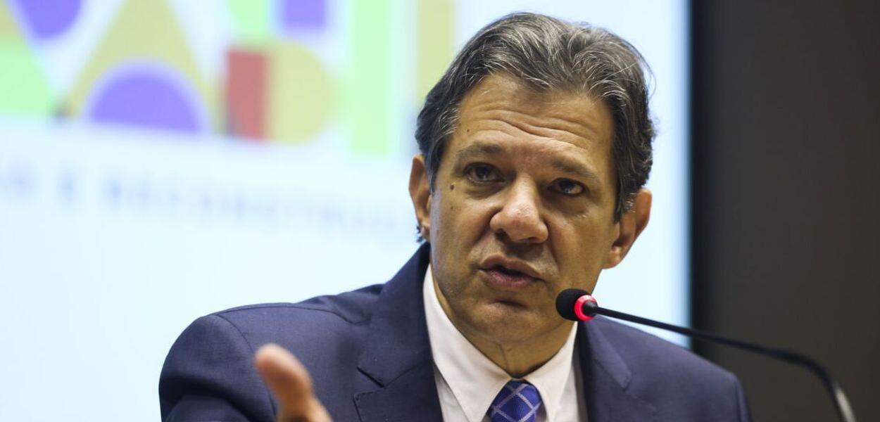 Fernando Haddad classifica texto da reforma tributária como nota 7 ou 7,5