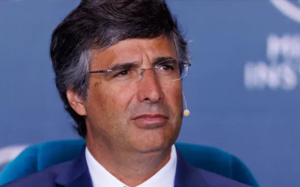 Momento de incerteza global pode abrir espaço para protagonismo do Brasil, avalia André Esteves