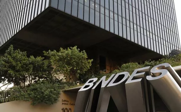 BNDES lança linha de R$ 2 bilhões para data centers no Brasil