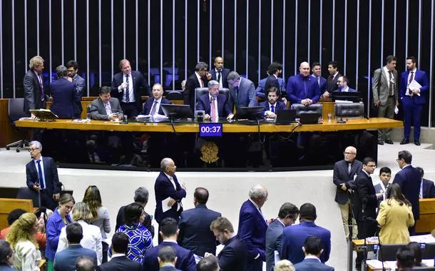 Parlamentares estendem folgão da Páscoa e Casa não terá votação nesta semana