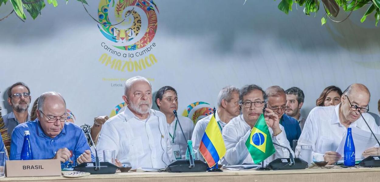 Lula em reunião na Colômbia sobre Amazônia