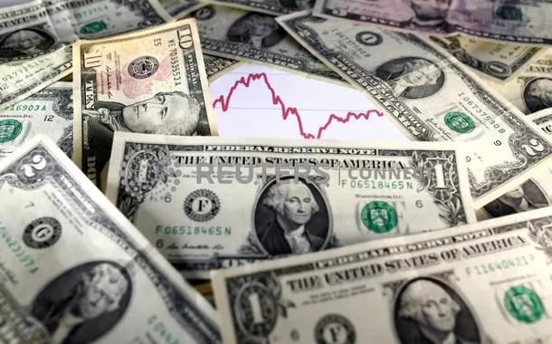 Dólar fecha abaixo de R$ 5,10 pela primeira vez em três semanas