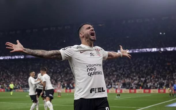 Renato Augusto 