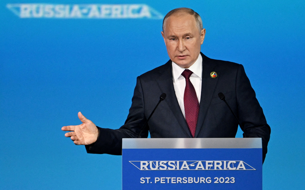 Vladimir Putin discursa na Cúpula Rússia-África do Sul em São Petersburgo