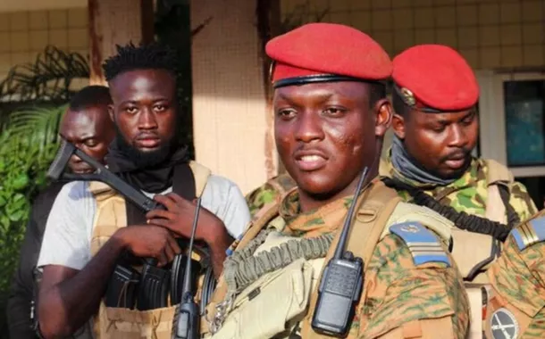 Burkina Faso e Mali continuam a cogitar a formação de uma federação, afirma o presidente burkinabé