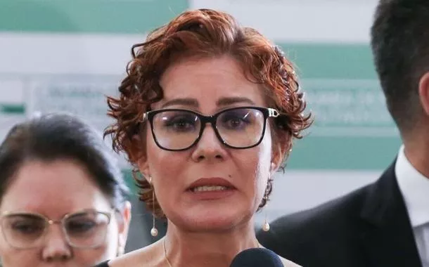 Vereadora de Recife apresenta notícia-crime no STF contra Zambelli por crime de atentado à soberania