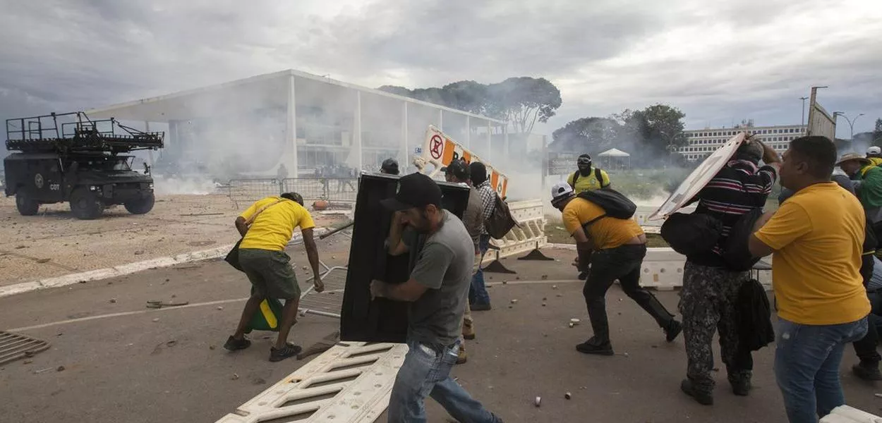 Atos golpistas de 8 de janeiro de 2023