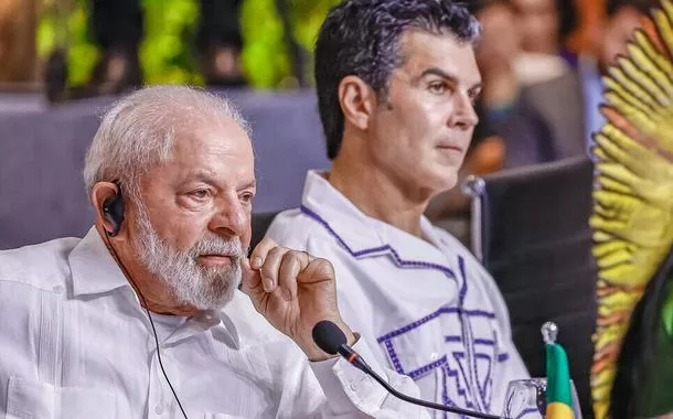 Helder manda recado a Trump: esperamos você com um tacacá